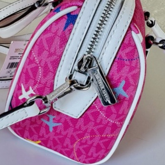 64: MICHAEL KORS TRAVEL SM DUFFLE/CROSSBODY BAG Pink/MULTI (Limited Edition) NEW - Picture 5 of 8